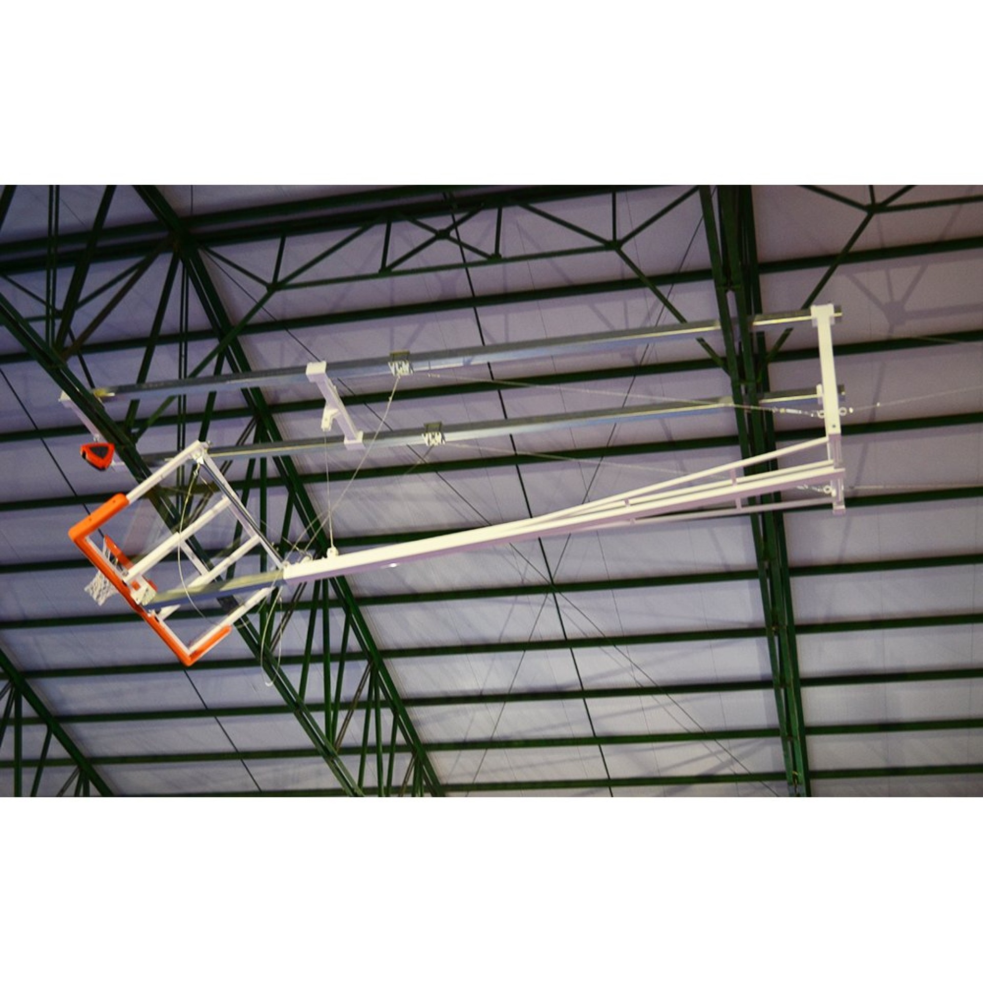 UNIDAD DE BALONCESTO BASCULANTE DE TECHO