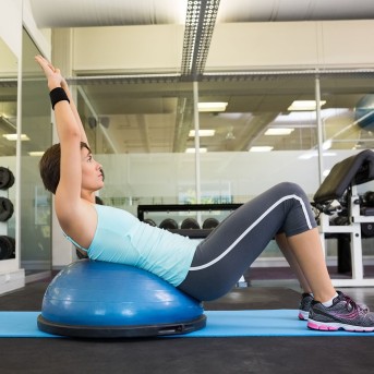BOSU BALANCE TRAINER