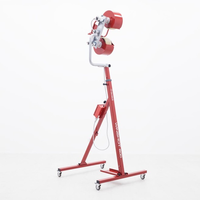 MÁQUINA LANÇADORA DE BOLAS PARA VOLEIBOL WINSHOT 500