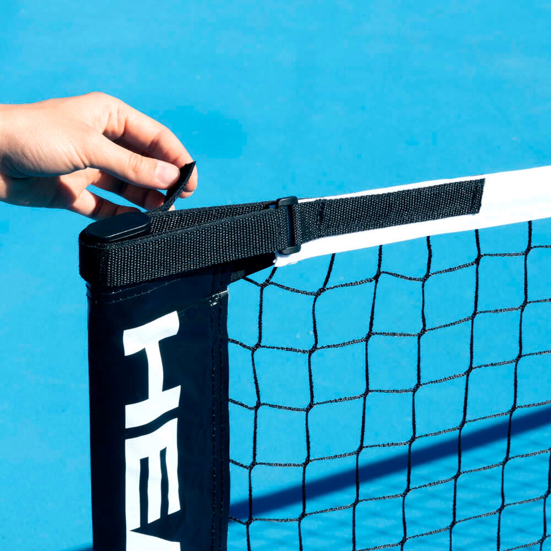 RED PORTÁTIL PICKLEBALL HEAD NET SYSTEM