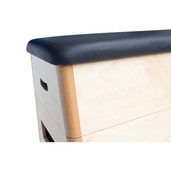 PLINTON PIRAMIDAL DE MADERA