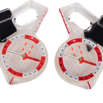 THUMB COMPASS FOR ORIENTEERING THUMB COMPASS FOR ORIENTEERING