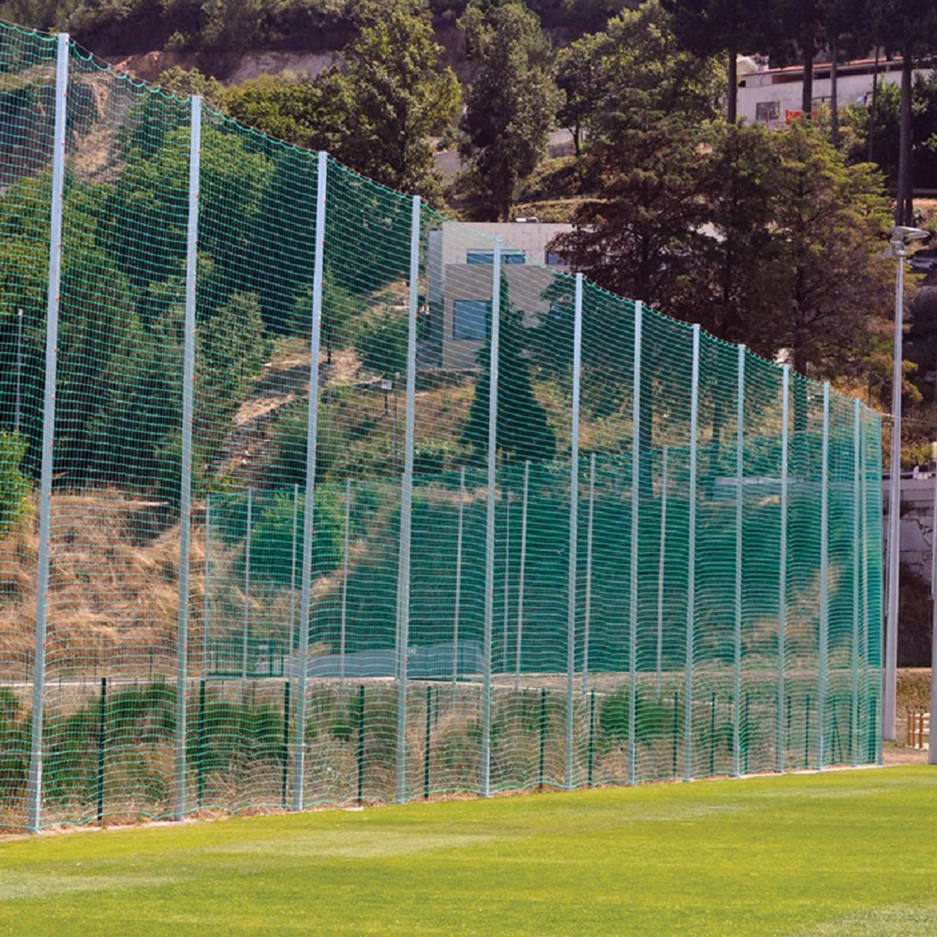 REDES PARA PROTECCIÓN DE ESPACIOS EXTERIORES