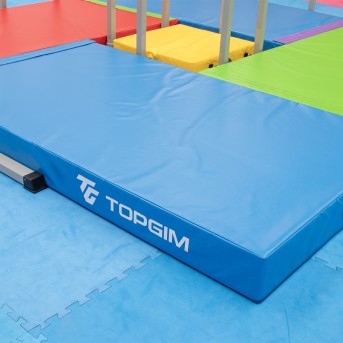 CONJUNTO DE APARATOS DE GIMNASIA ARTSTICA