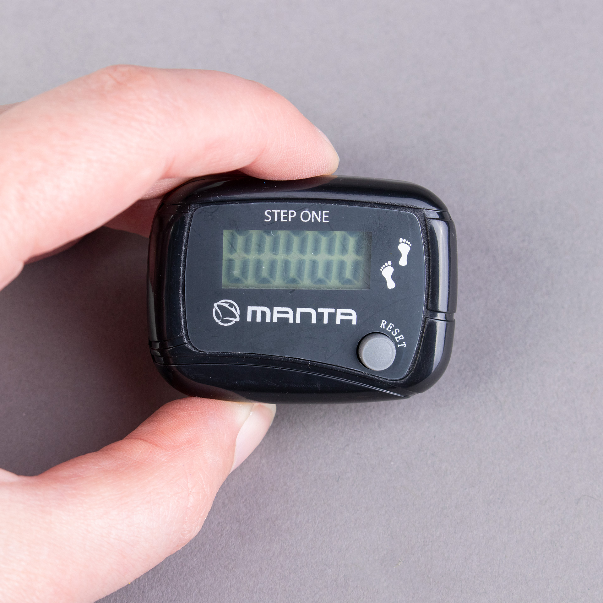 CONTADOR DE PASOS DIGITAL PODÓMETRO MANTA