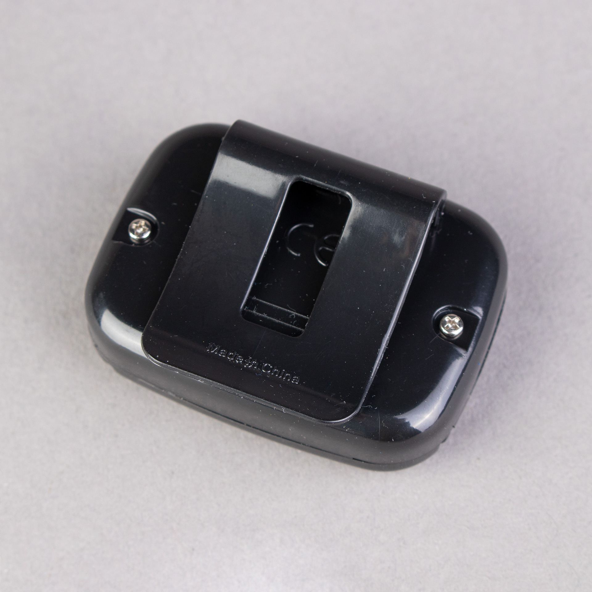 CONTADOR DE PASOS DIGITAL PODÓMETRO MANTA