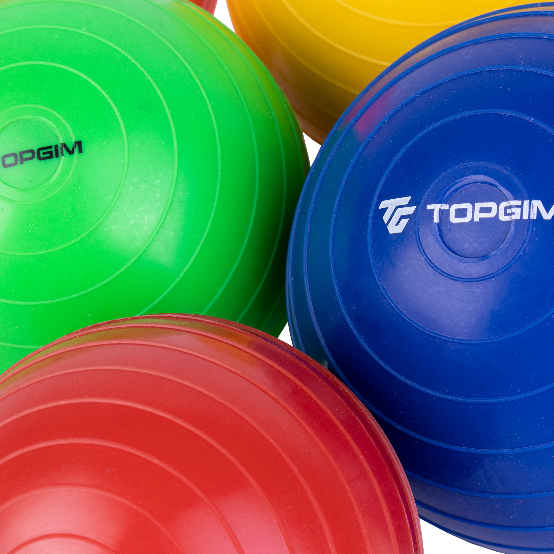 GROOVED RUBBER ATHLETICS SHOT PUT