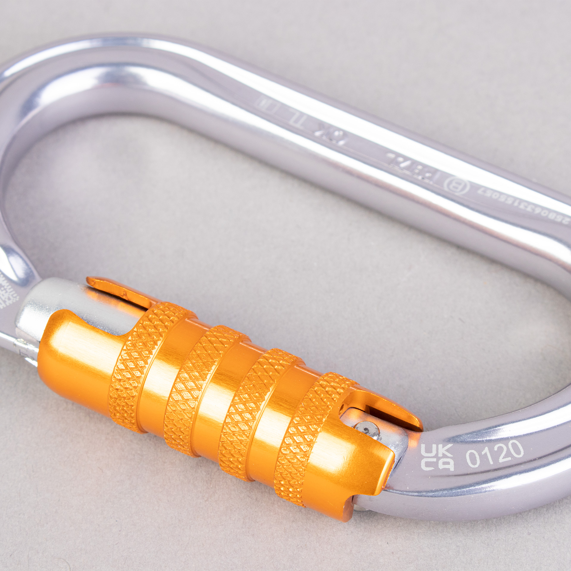 MOSQUETON PETZL OK CIERRE AUTOMÁTICO