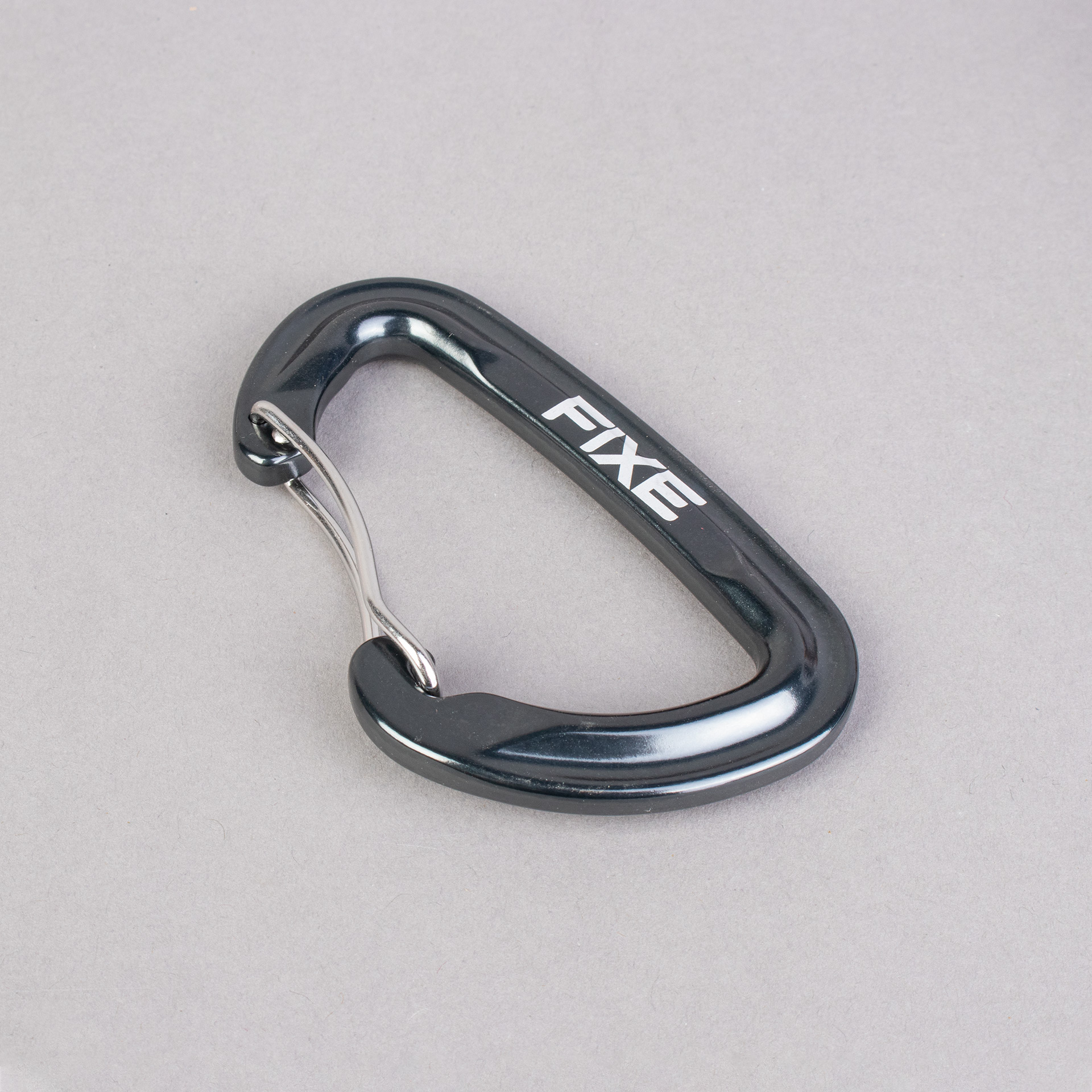 MOSQUETON FIXE MENOR CURVO