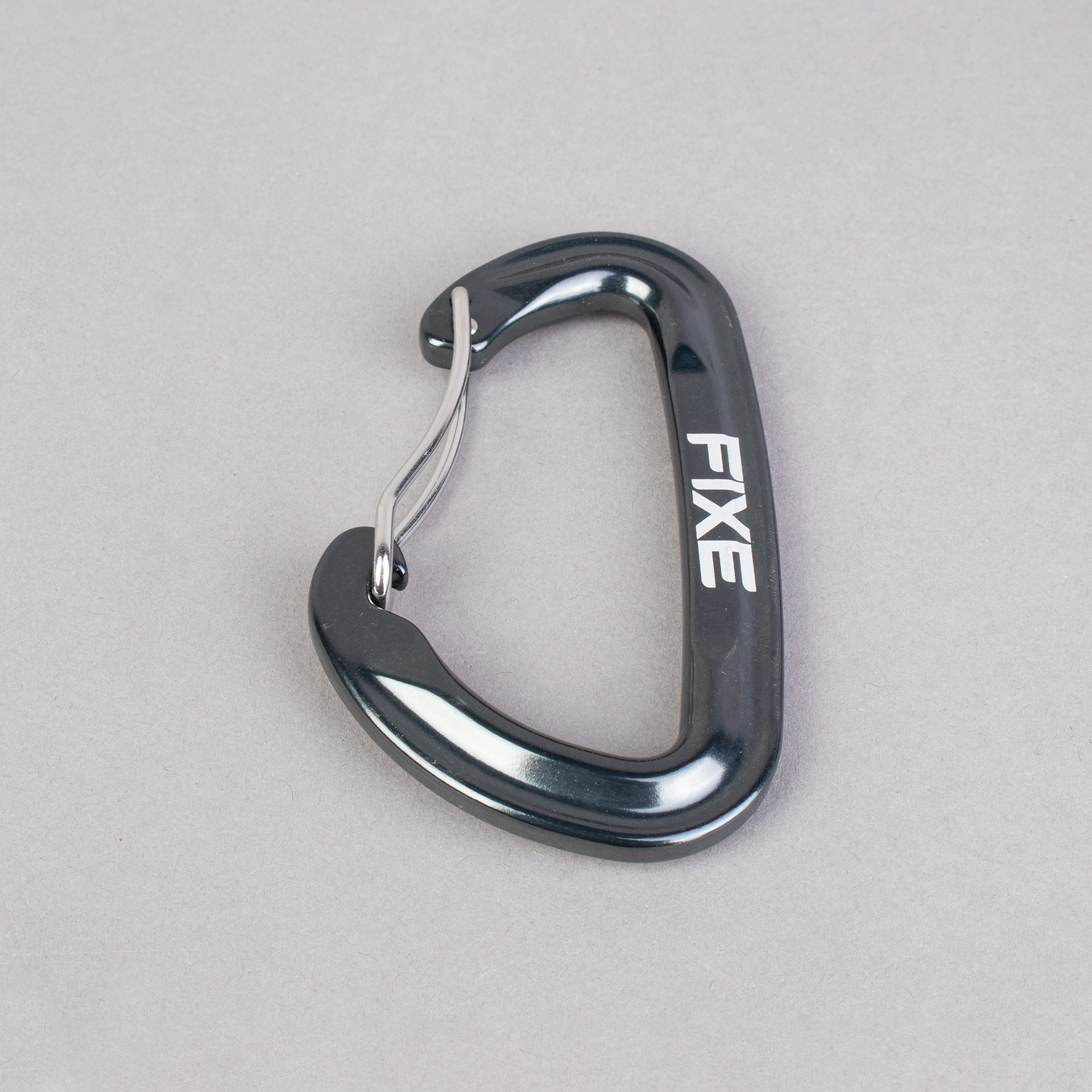 MOSQUETON FIXE MENOR CURVO