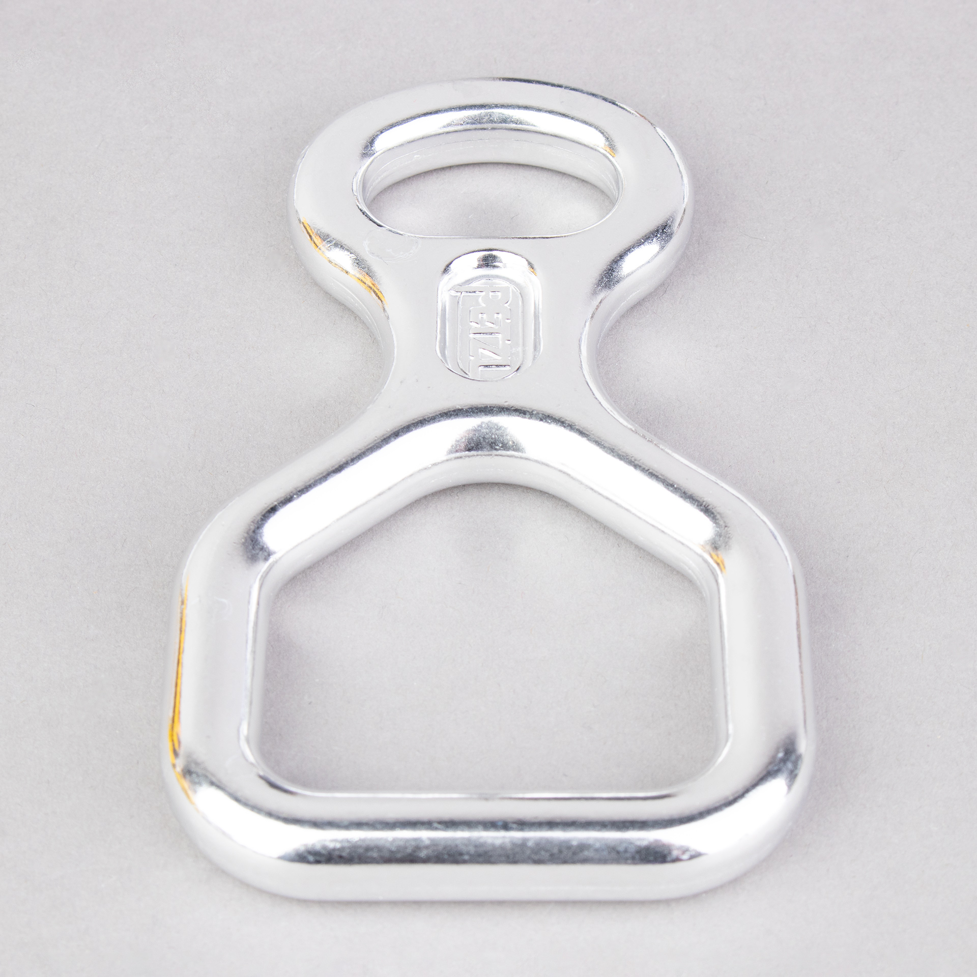 DESCENSOR PETZL HUIT