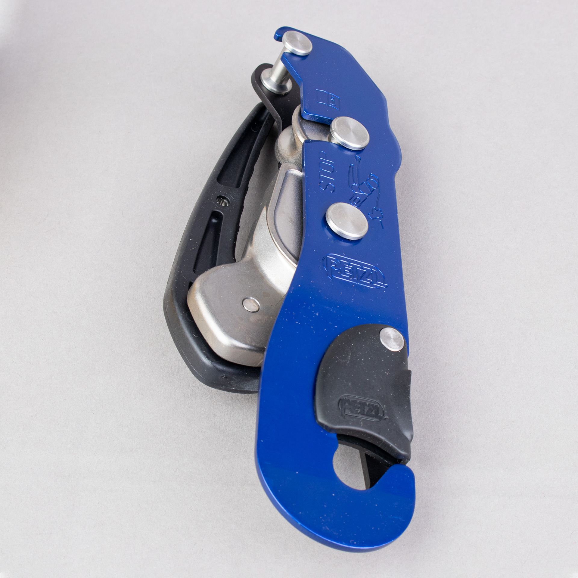 DESCENSOR PETZL STOP