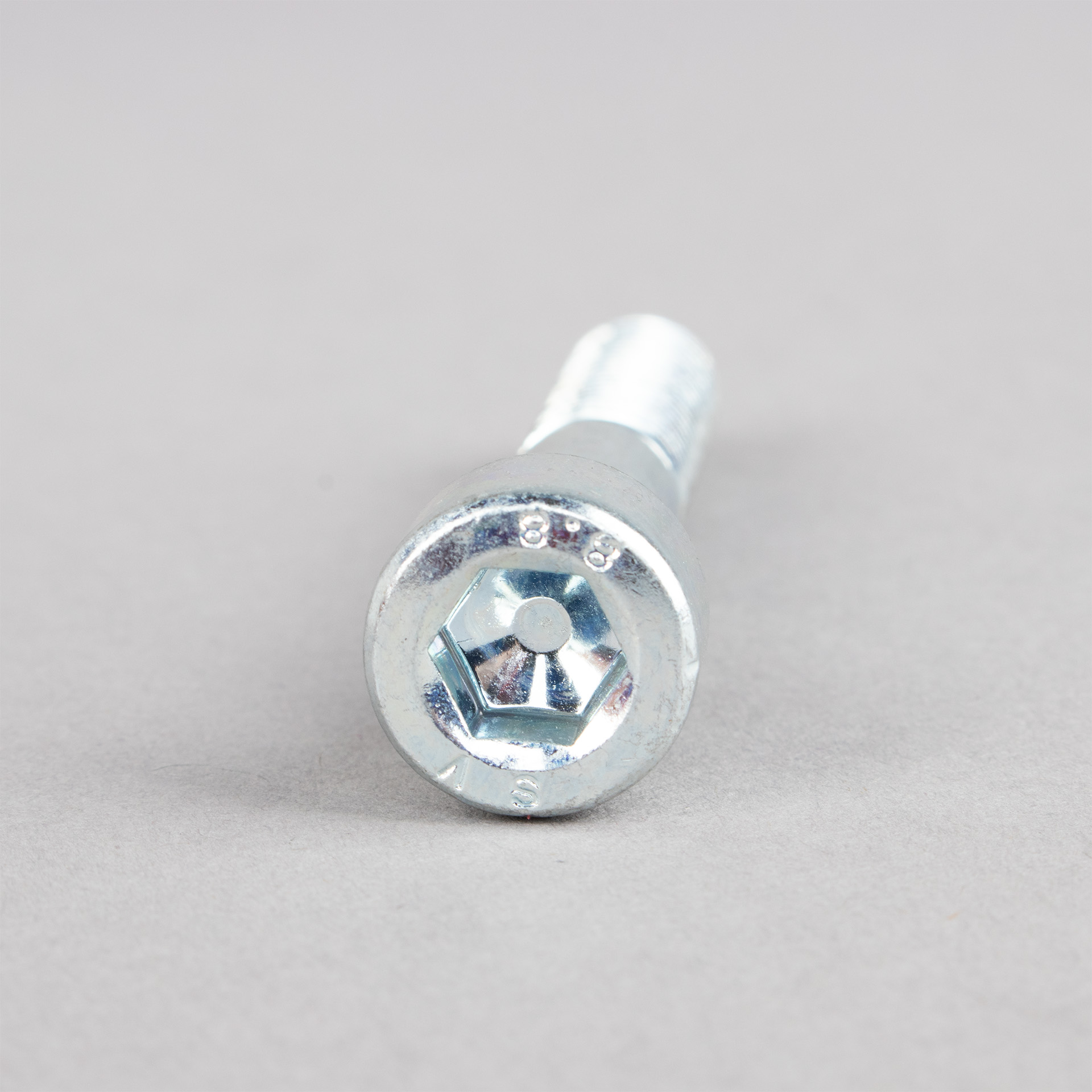 SCREW FOR FIXING CLIMBING HOLDS