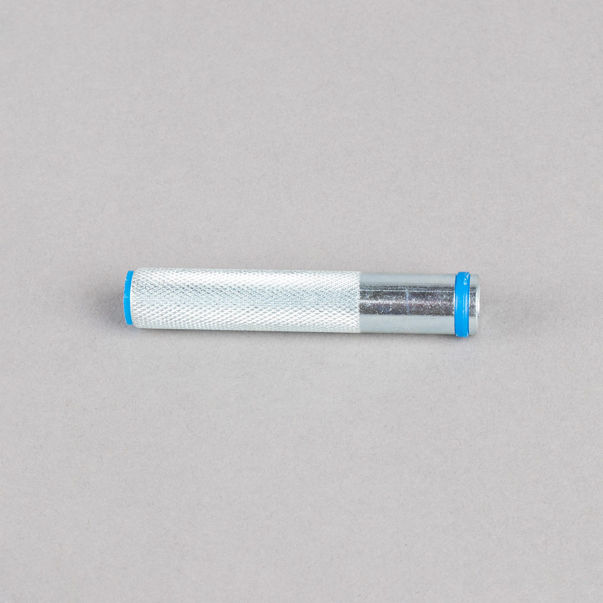 CAMISA METÁLICA PARA TORNILLO 10mm