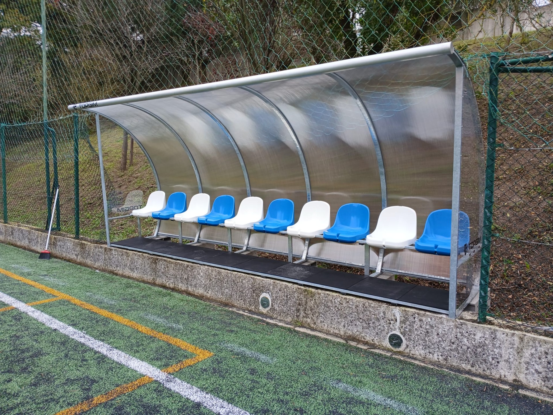 BANQUILLO RESERVA JUGADORES