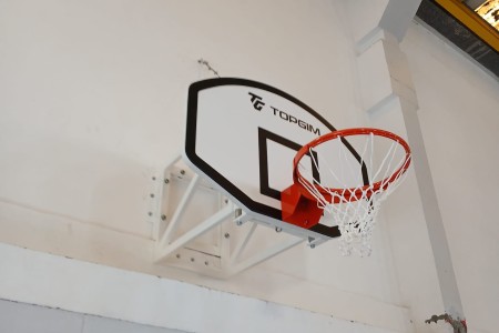 Dr. Alberto Iria School Group