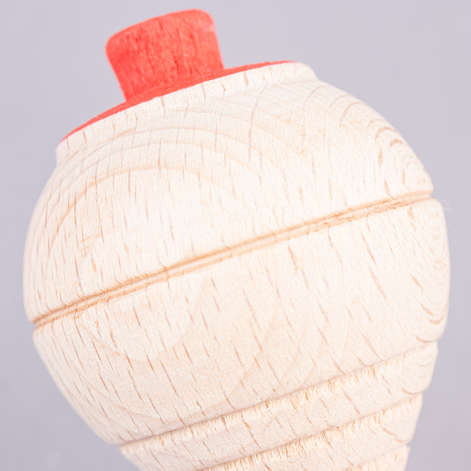 TROMPO DE MADERA CON CUERDA