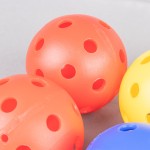 CONJUNTO DE 6 BOLAS PERFURADAS RGIDAS - 7cm