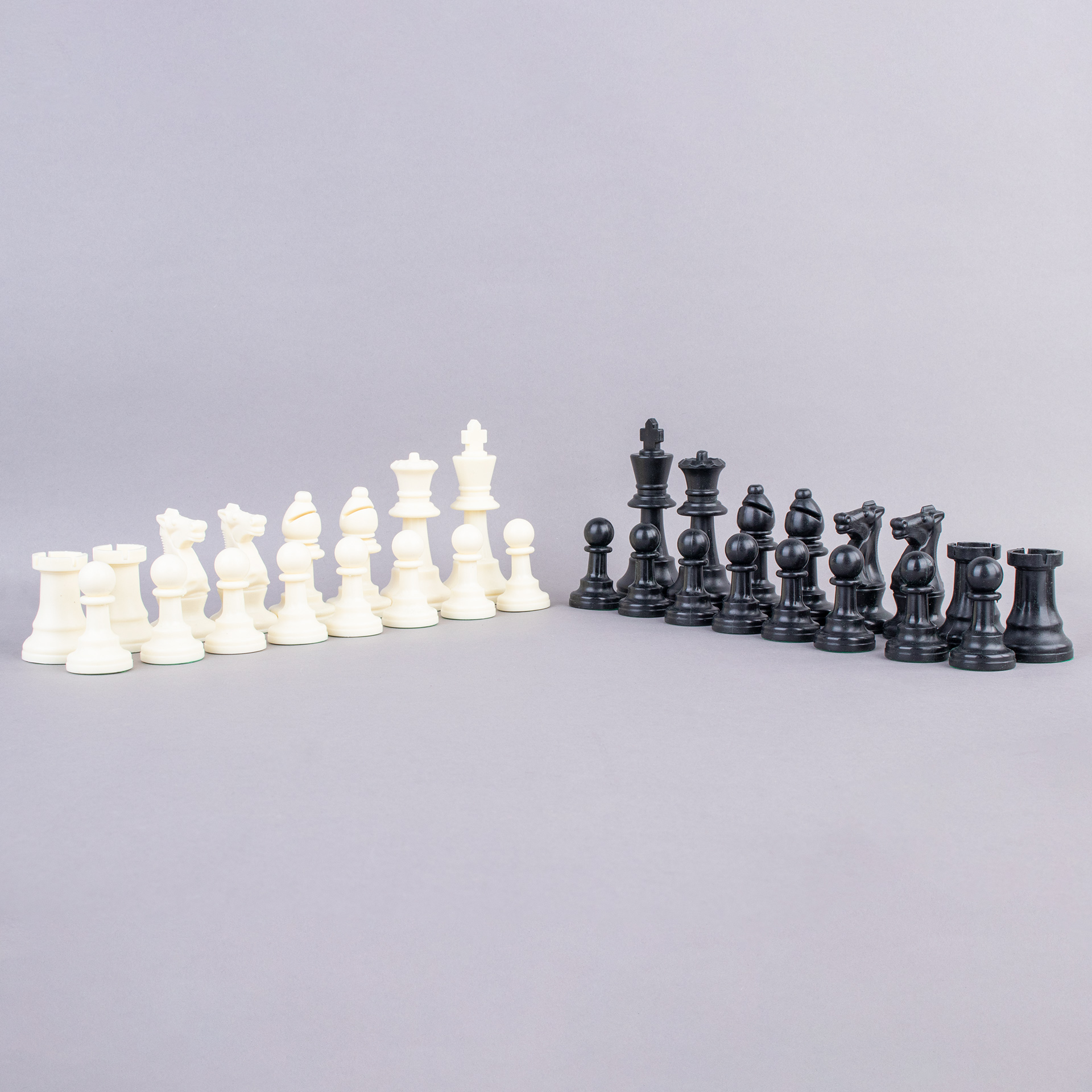 PEÇAS XADREZ PVC 9,7cm