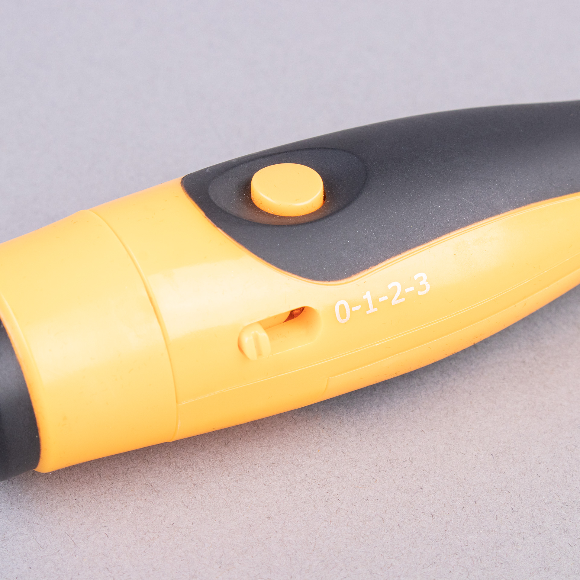 SILBATO DE MANO ELECTRÓNICO