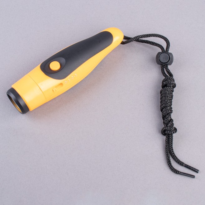 APITO ELECTRÓNICO DE MÃO