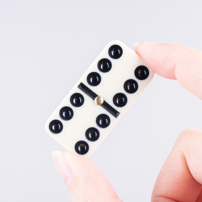 JUEGO DE DOMINÓ BÁSICO