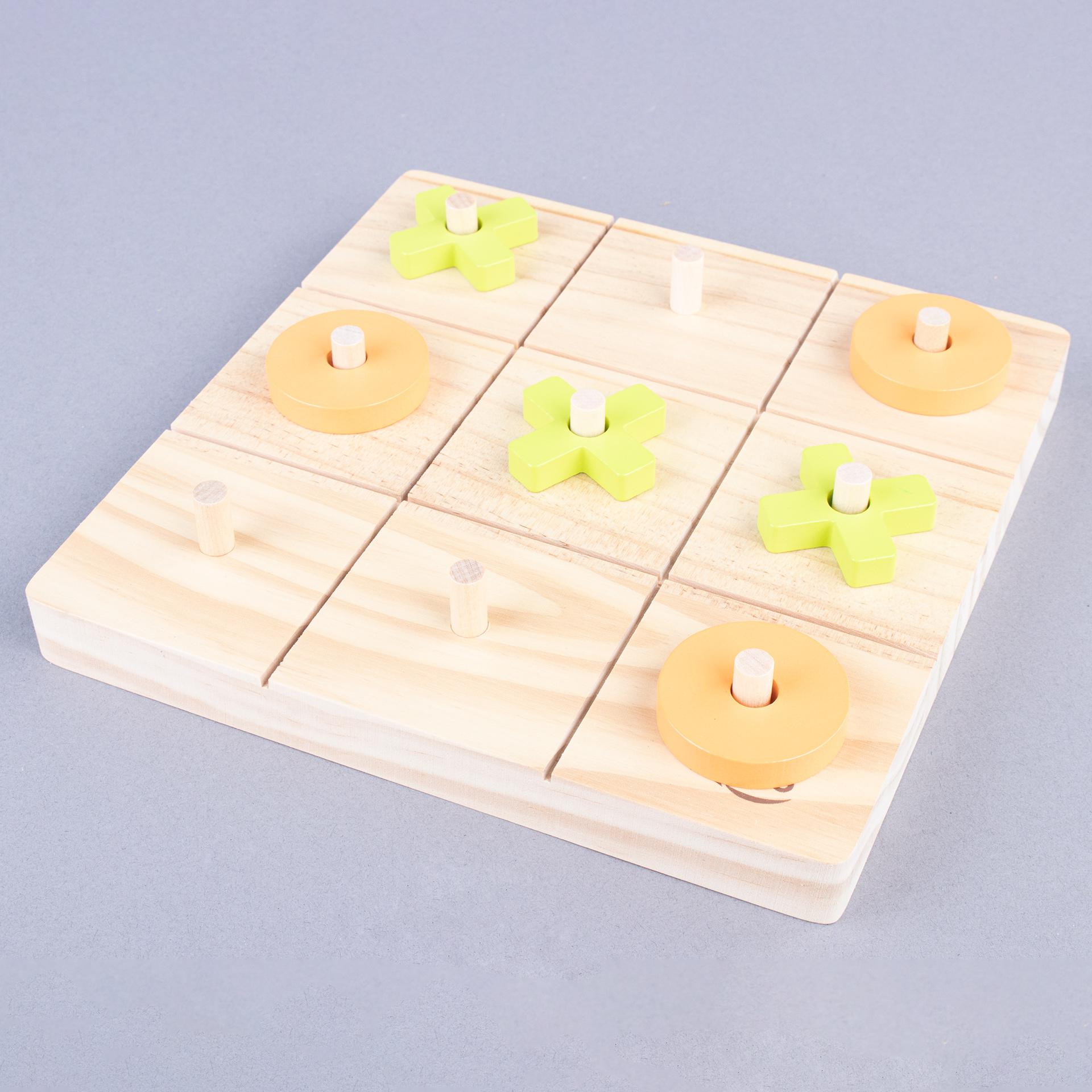 JUEGO DE TRES EN RAYA