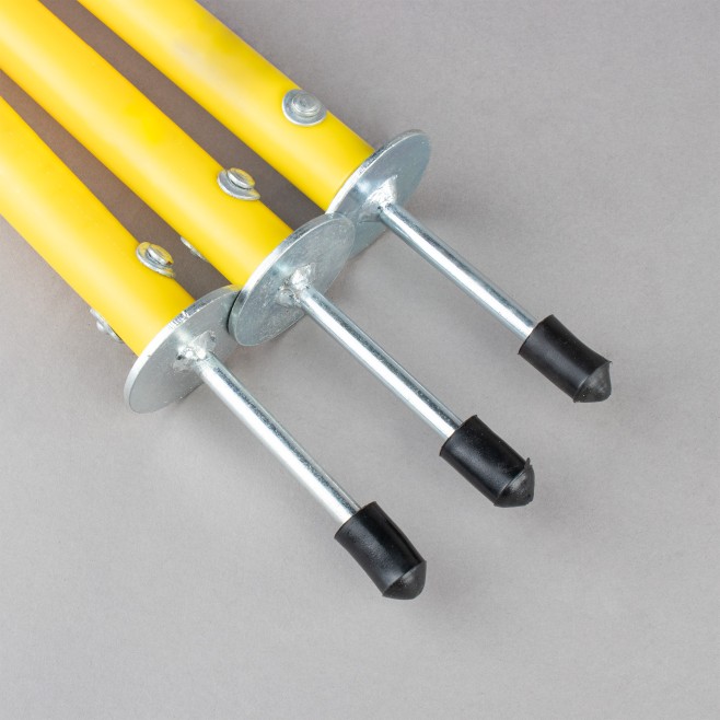 PICA CON PUNTAS DE ACERO