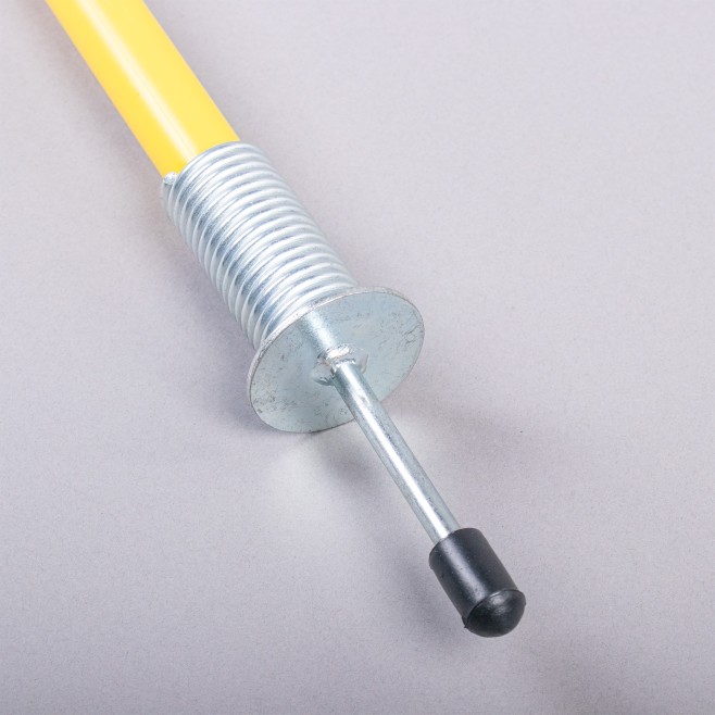 PICA DE 1,60m CON PUNTA DE ACERO Y MUELLE