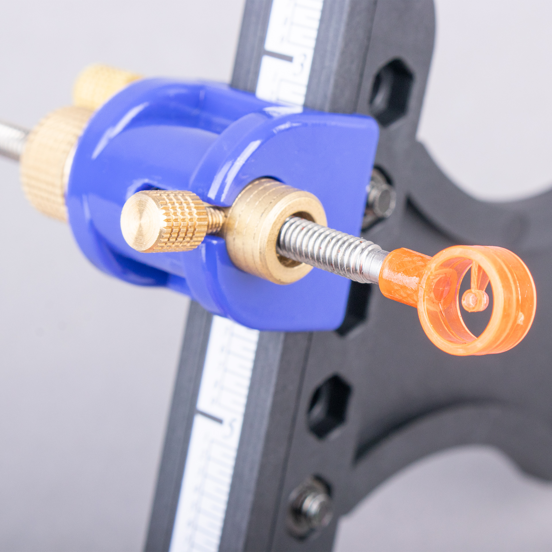 BEGINNER'S AIM ARCHERY