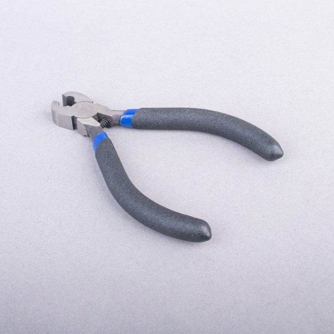 TOYO NOCK POINT PLIERS
