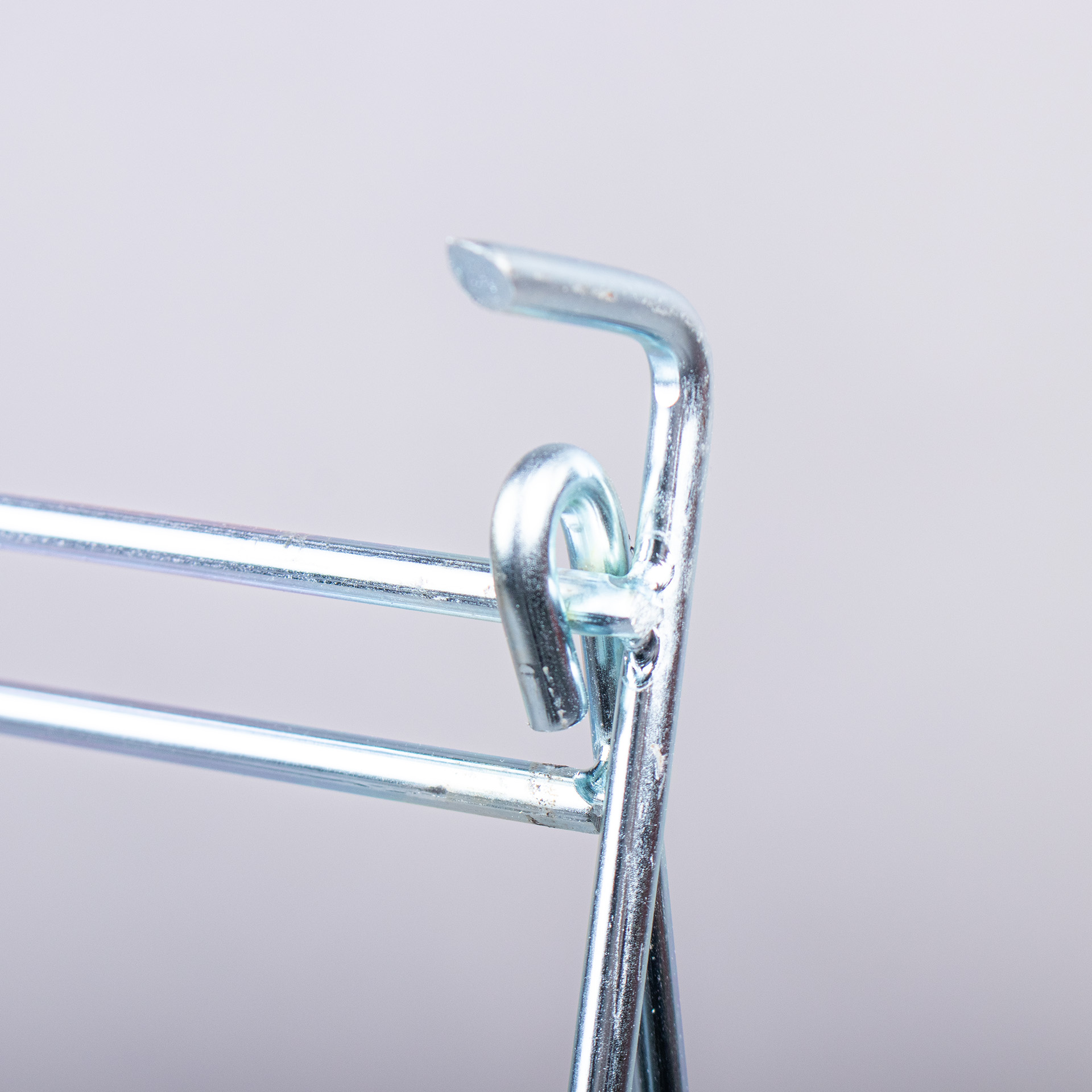 CAVALETE BAIXO EM METAL PARA BASTIDOR DE TIRO COM ARCO