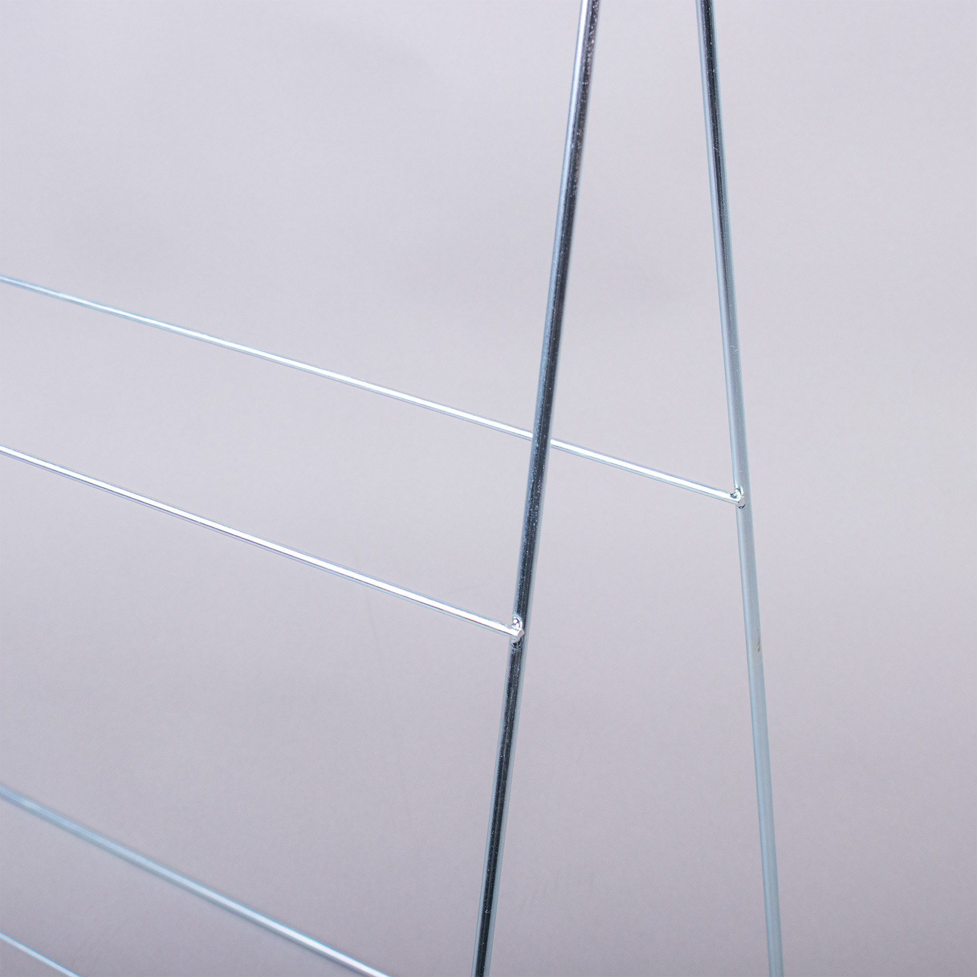 CAVALETE BAIXO EM METAL PARA BASTIDOR DE TIRO COM ARCO