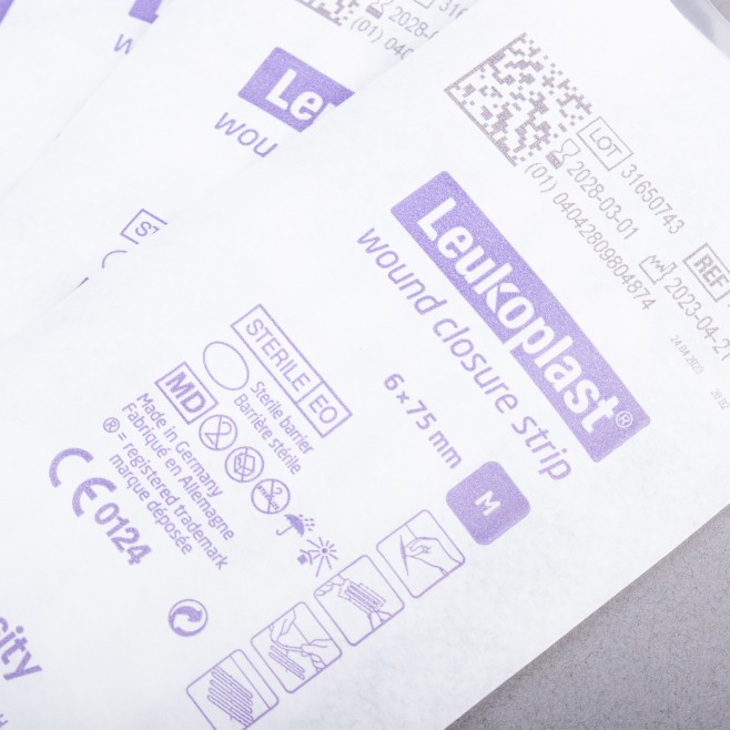 LOTE DE 5 SOBRES DE 3 SUTURAS ADHESIVAS