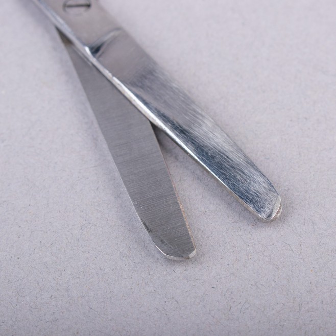 TIJERAS DE ENFERMERA