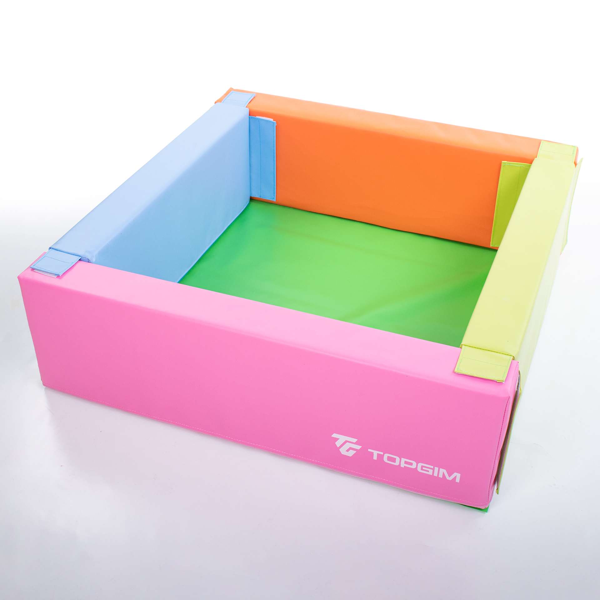 PISCINA DE BOLAS CUADRADA