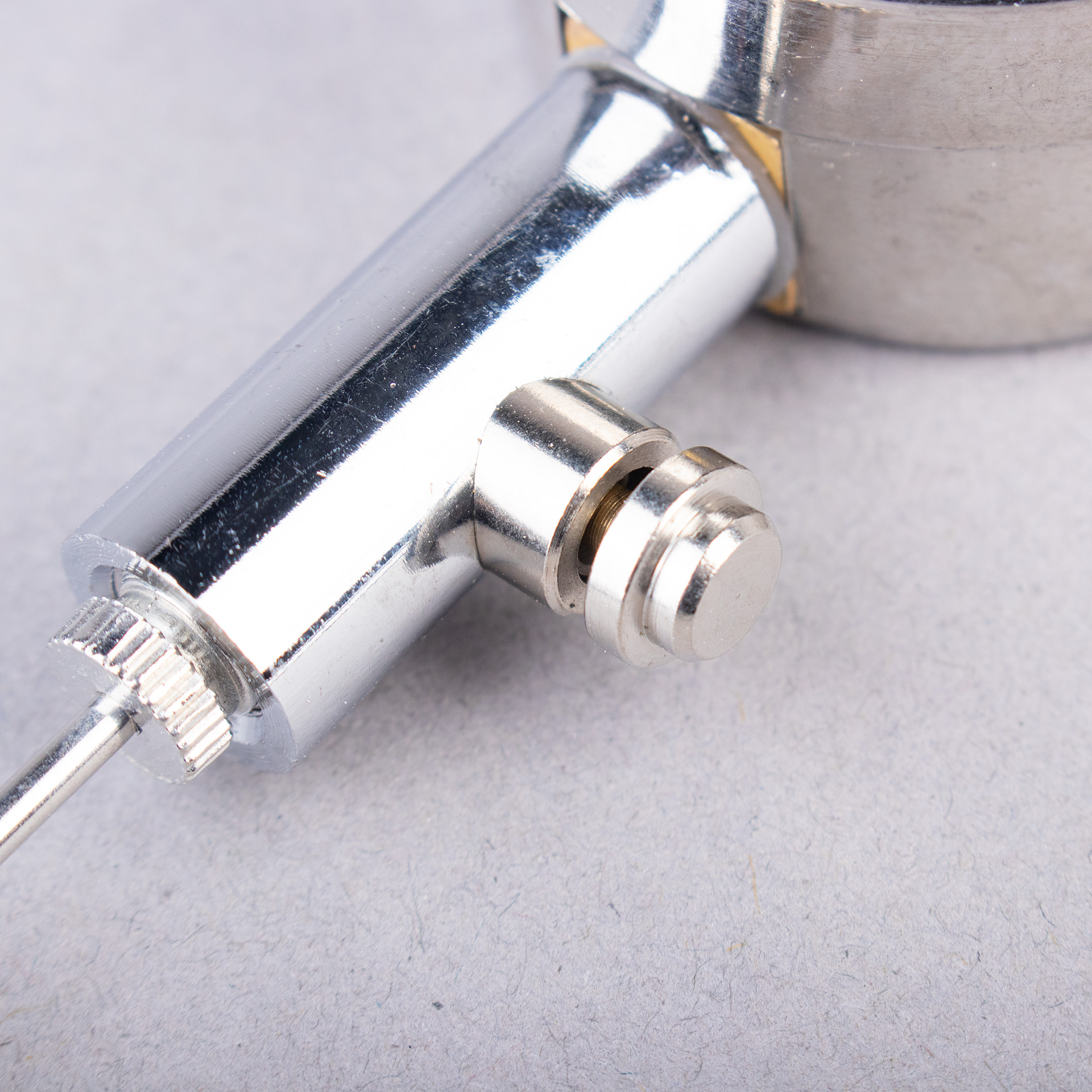 MEDIDOR DE PRESIÓN PARA BOLAS