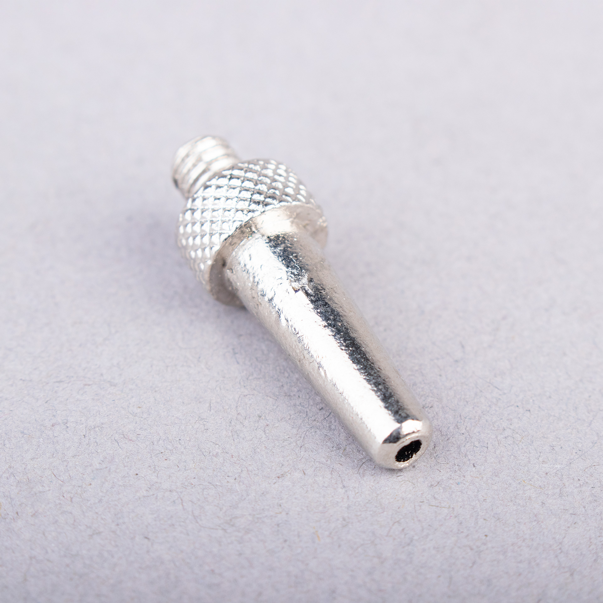 AGUJA CÓNICA DE METAL