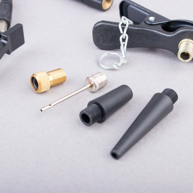 COMPRESOR PORTÁTIL CON PANTALLA LCD