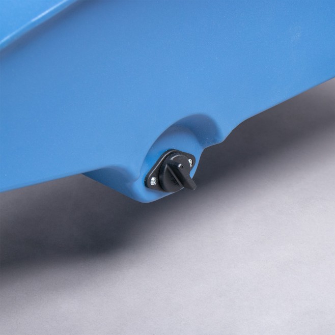 CAR FOR MARKING FOOTBALL FIELDS ROLLS