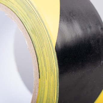 FITA ADESIVA MARCAO DE PAVIMENTOS 2 CORES 33mx50mm - AM/PR