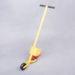 MÁQUINA PARA APLICAÇÃO DE FITAS ADESIVAS NOS PAVIMENTOS