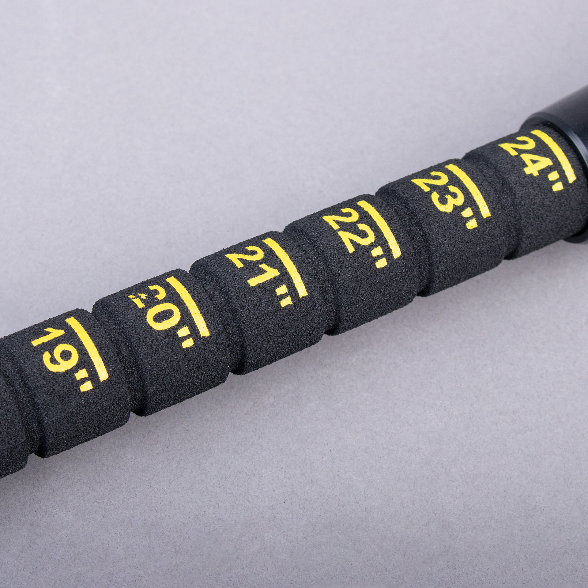 TACO DE BASEBOL AJUSTÁVEL EM ESPUMA