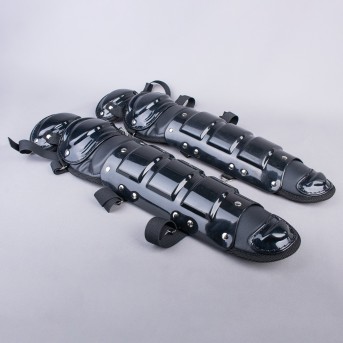 CATCHER BASEBALL LEG PROTECTION