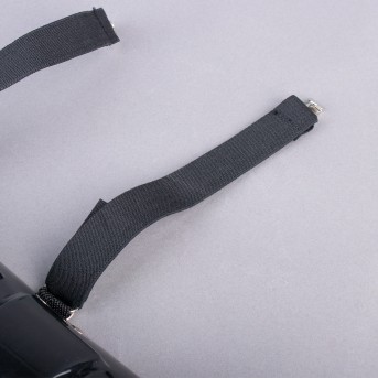 CATCHER BASEBALL LEG PROTECTION