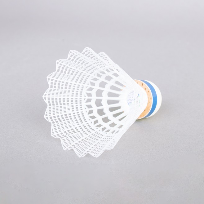 VOADORES YONEX MAVIS 600 (6 UNIDADES)