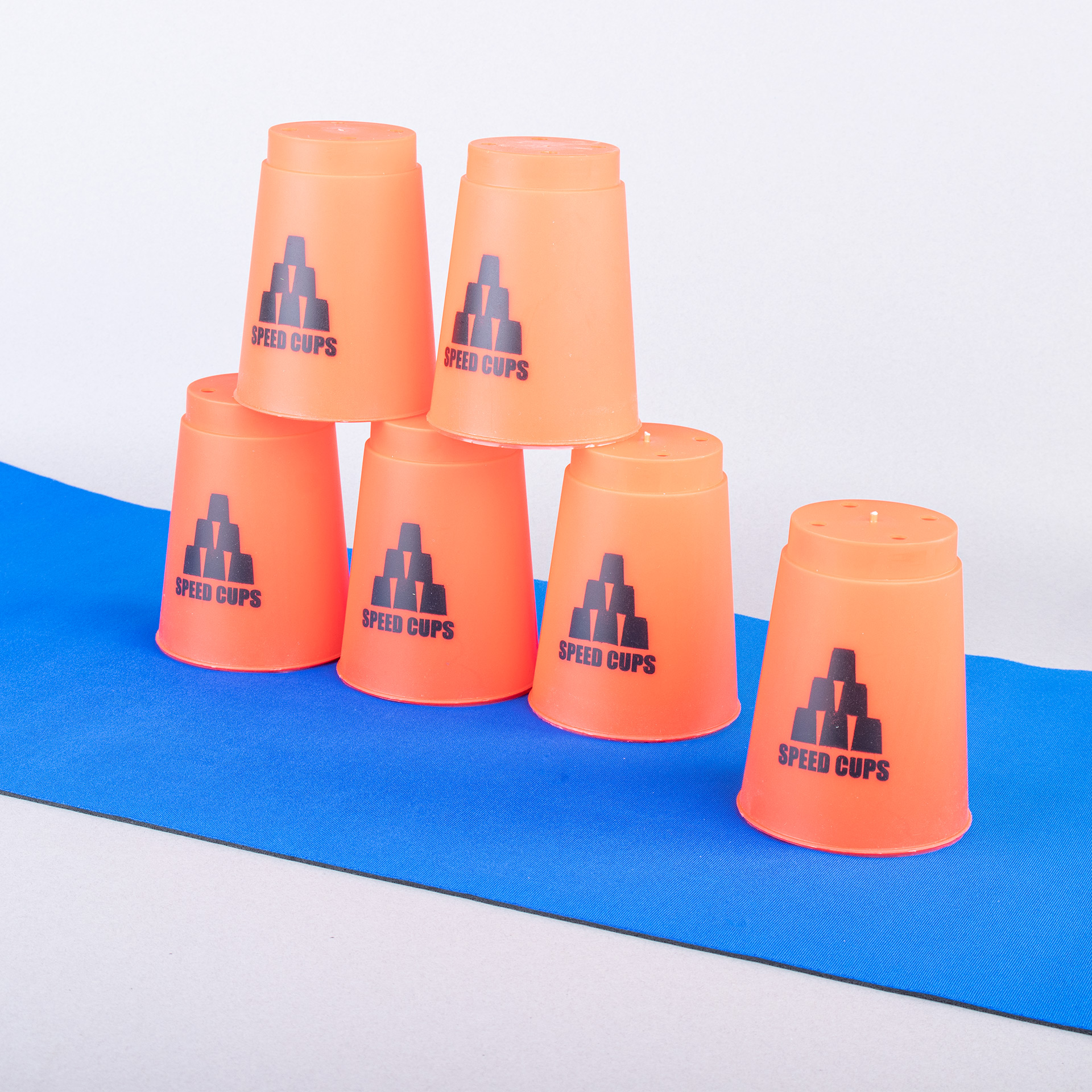 SPEED CUPS MAT