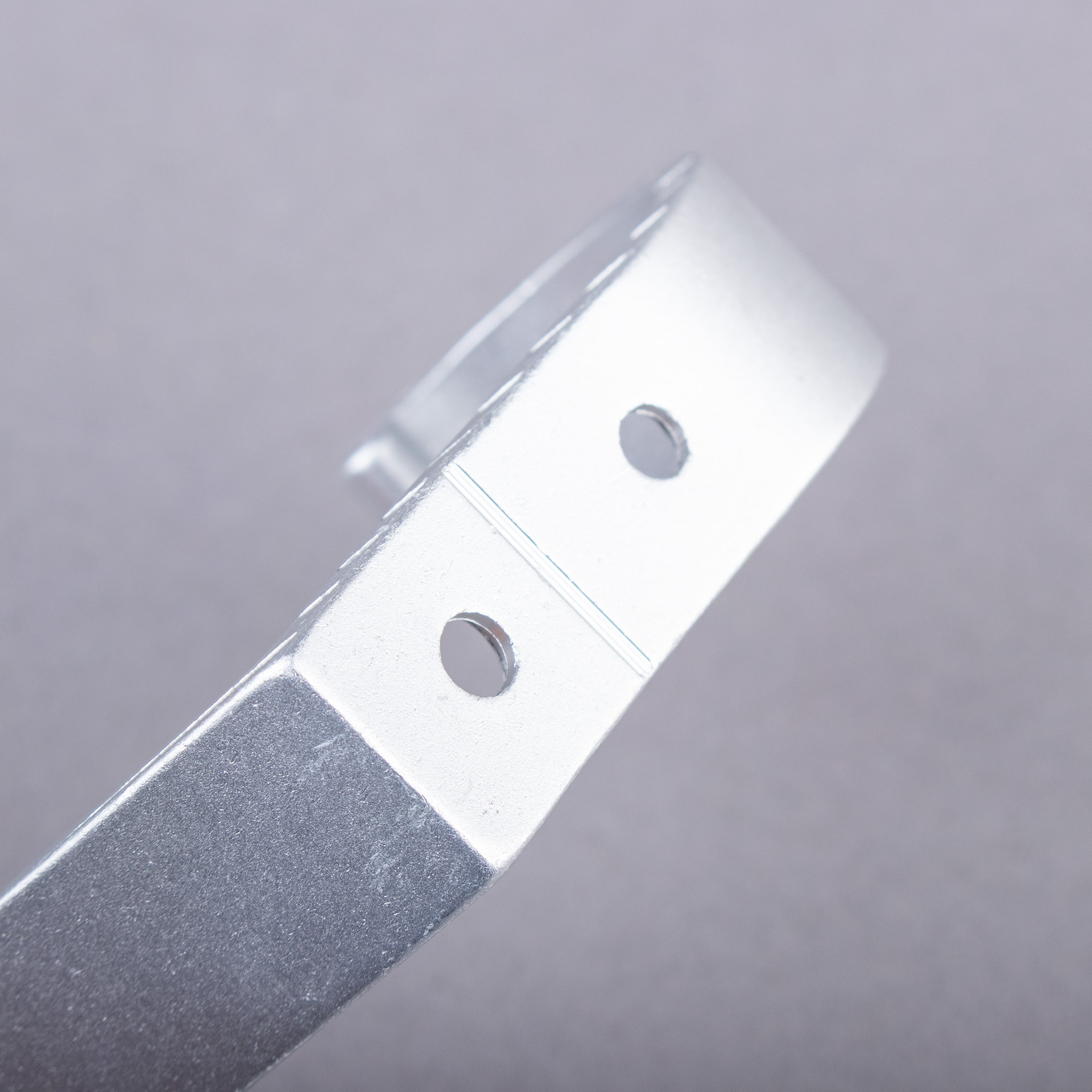 ALUMINUM DOUBLE HANGER 85x55x16mm