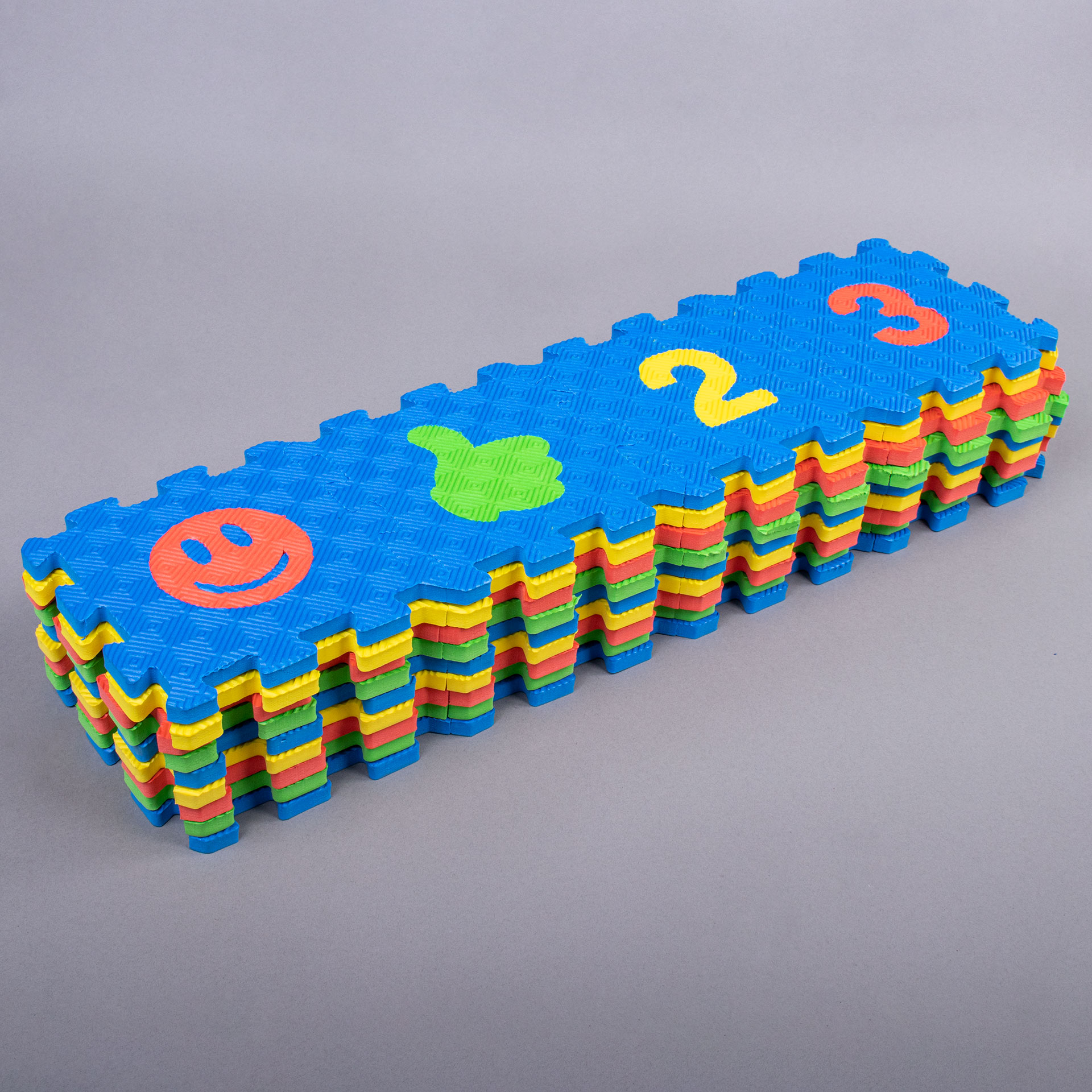 36-PIECE ALPHANUMERIC PUZZLE