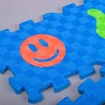 36-PIECE ALPHANUMERIC PUZZLE